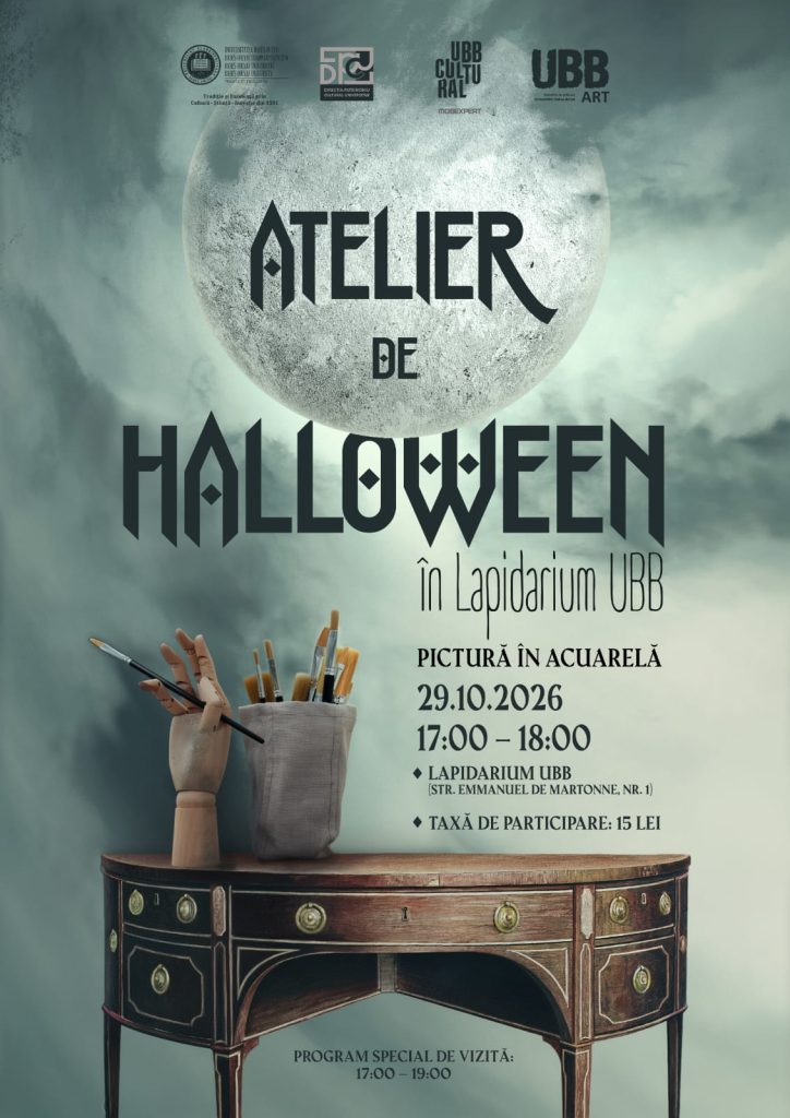 Afiș promoțional pentru atelierul de Halloween organizat în Lapidarium UBB. Pe un fundal cu lună plină și nori în nuanțe gri-verzui apare titlul „Atelier de Halloween”. În partea inferioară se află o masă din lemn pe care sunt așezate o mână articulată de desen și un suport cu pensule. Evenimentul este dedicat picturii în acuarelă și are loc pe 29 octombrie 2026, între orele 17:00-18:00, la Lapidarium UBB din Cluj-Napoca. Taxa de participare este 15 lei, iar programul special de vizită este între 17:00 și 19:00. Sunt vizibile siglele UBB, DPCU, UBB Cultural și UBB Art.